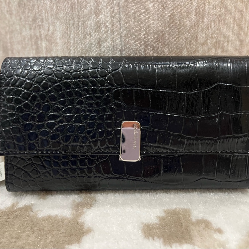 Liz Claiborne Faux Snakeskin Wallet- NWT